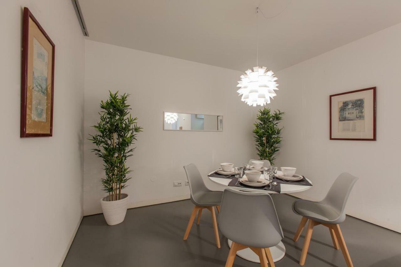 Renovated Apart With Private Courtyard, By Timecooler Лиссабон Экстерьер фото